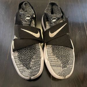 Nike Free RN Motion Flyknit